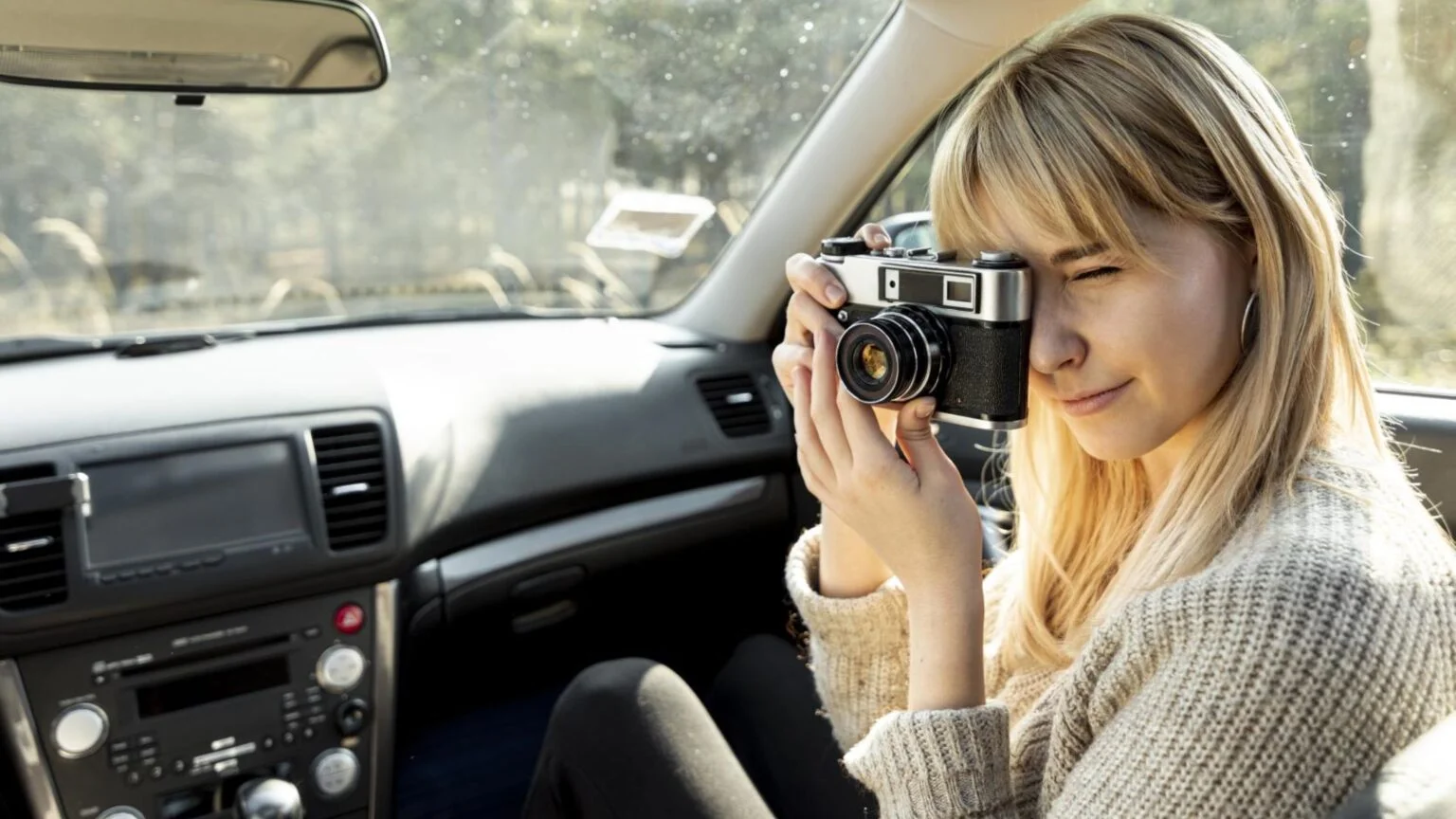 What Buyers Click: Real Data Behind Top Performing Car Photos